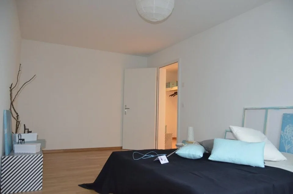 Grosszügige 4.5-Zimmer-Wohnung – foto 3 di 7