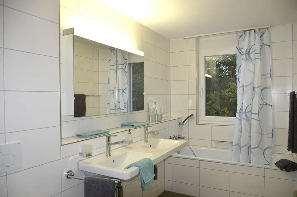 Grosszügige 4.5-Zimmer-Wohnung – foto 5 di 7