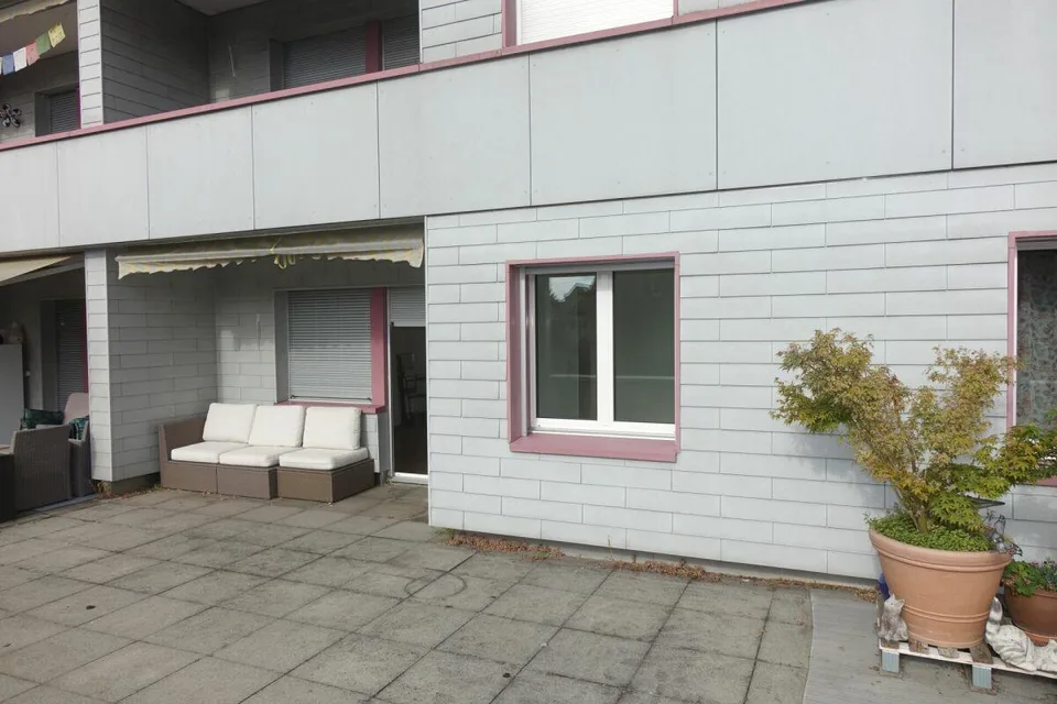 kleine, gemütliche Wohnung mit grosser Terrasse – Foto 3 von 6