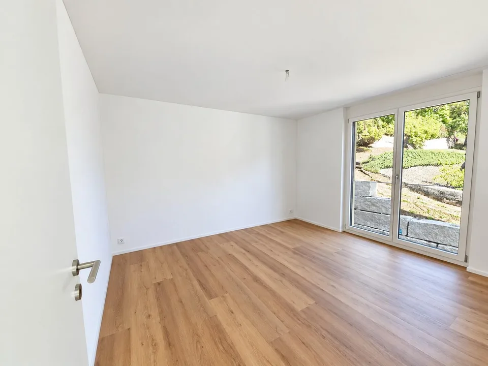 Exklusive 3.5 Zimmerwohnung mit grosszügiger Süd-Terrasse – photo 6 of 11