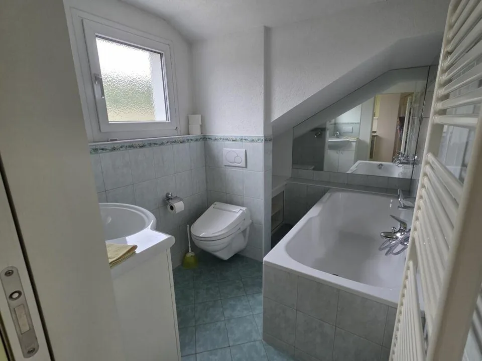 Zu vermieten an der Haupstrasse 4 in 8363 Bichelsee, sonnige 4 Zi.-... – Foto 6 von 10