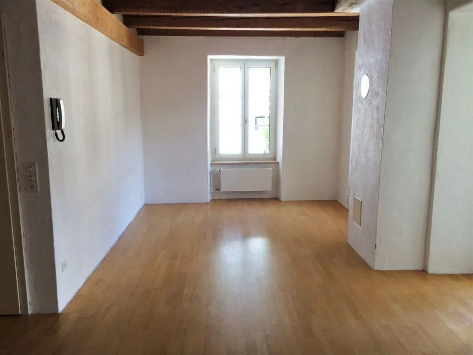 Charmante 2-Zimmerwohnung in der Schaffhauser Altstadt – foto 2 di 12