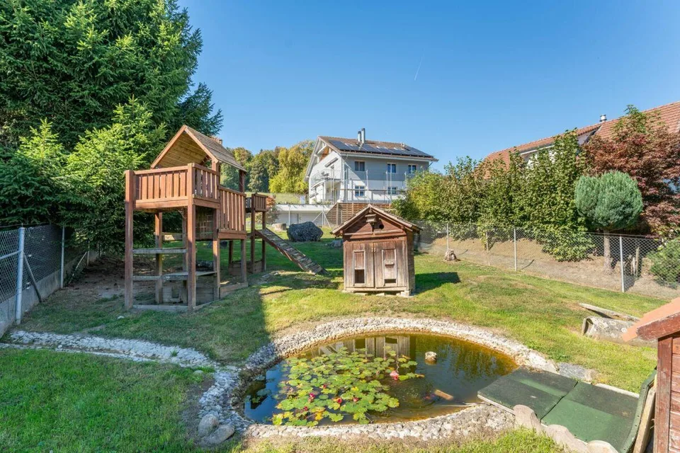 La Casa con Carattere - molto Spazio, bellissimi Elementi in Legno e un Giardino da Sogno – foto 5 di 15