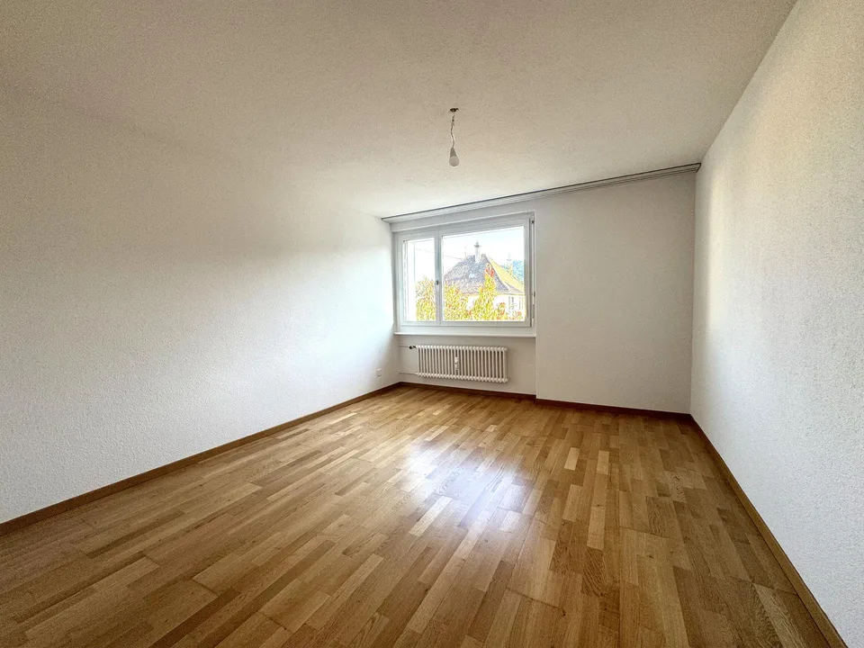 grosszügige, gepflegte 3.0-Zimmer-Wohnung an zentraler Lage – Foto 4 von 8