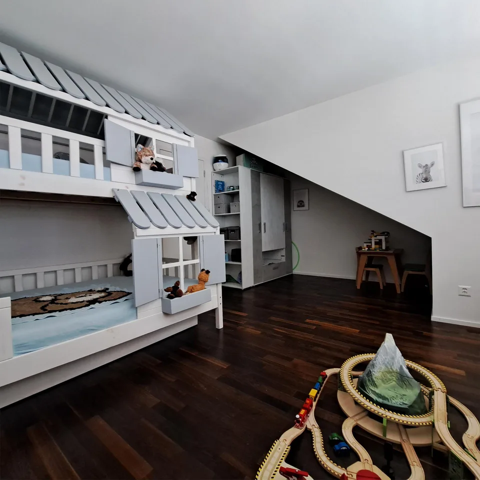 4.5 Zimmer Dachwohnung 128 m2 – Foto 7 von 7