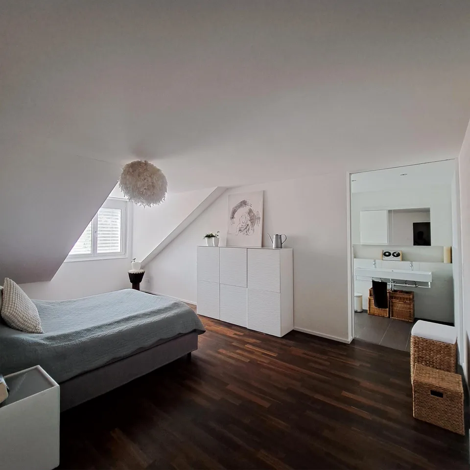 4.5 Zimmer Dachwohnung 128 m2 – Foto 6 von 7