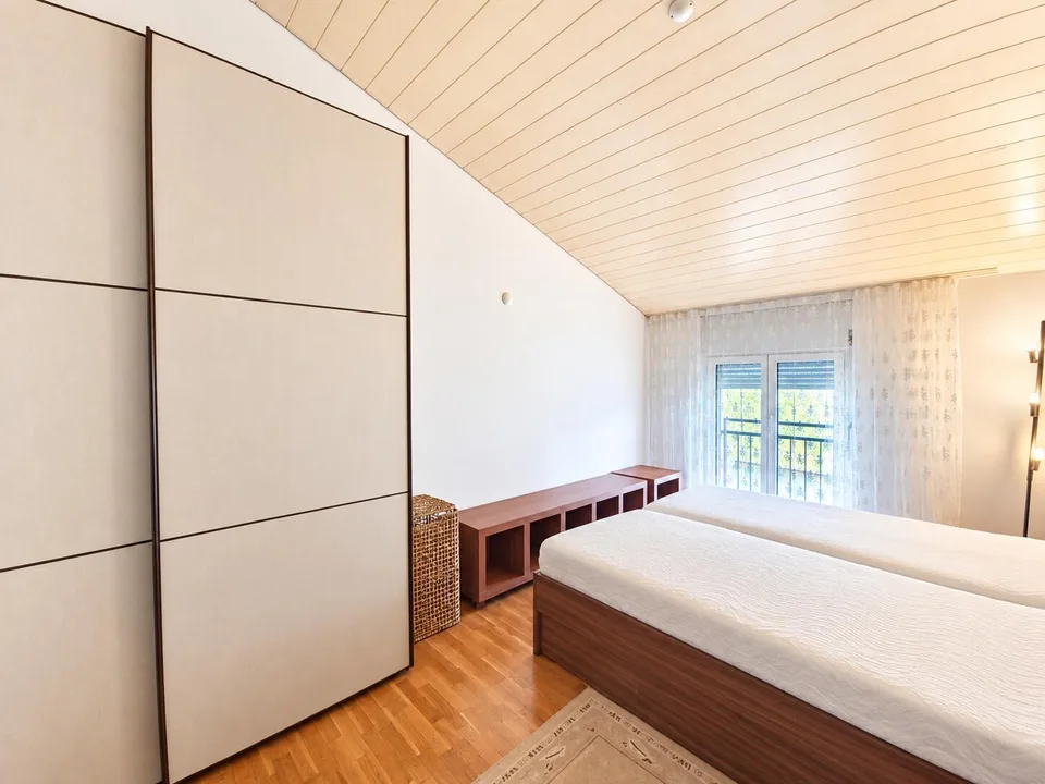 APPARTAMENTO DUPLEX DI 3.5 LOCALI NEL CUORE DI CHIASSO – photo 8 sur 10