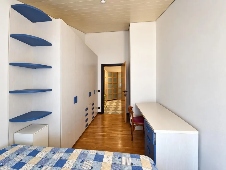 APPARTAMENTO DUPLEX DI 3.5 LOCALI NEL CUORE DI CHIASSO – photo 9 sur 10