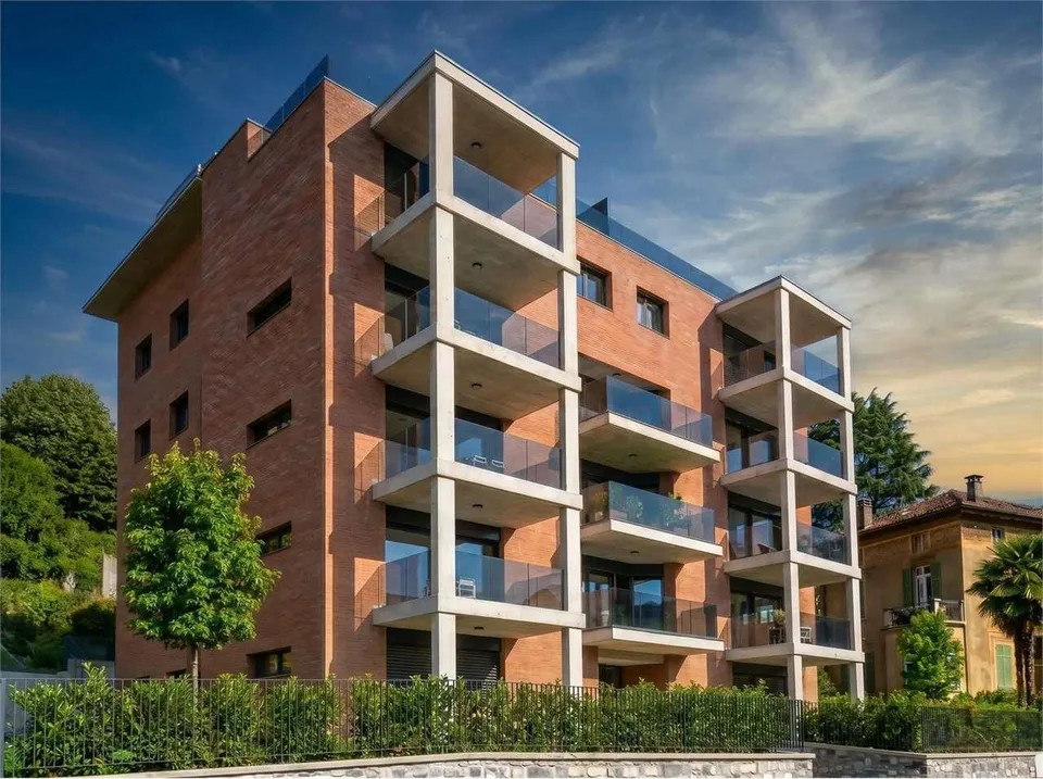 Lugano | Elegante appartamento di 2.5 locali con terrazza - Residenza – Foto 2 von 6