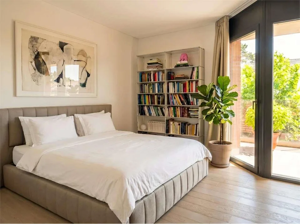 Lugano | Elegante appartamento di 2.5 locali con terrazza - Residenza – Foto 3 von 6