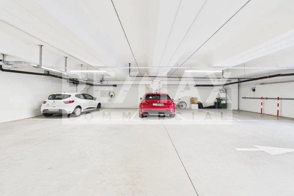 Elegante immobile commerciale con spazio per uffici – photo 11 sur 13