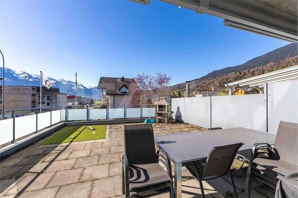 Haushälfte/Maisonette mit grosser Terrasse – photo 3 of 10