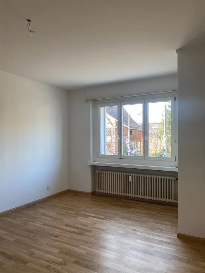 Helle und grosszügige 3.0 Zimmerwohnung an zentraler Lage in Allschwil – photo 9 sur 11
