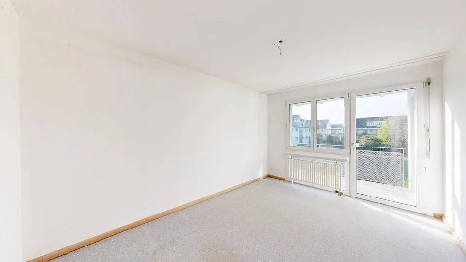 3.5-Zimmer-Maisonette-Wohnung mit Einstellhallenplatz und Potenzial – foto 11 di 13