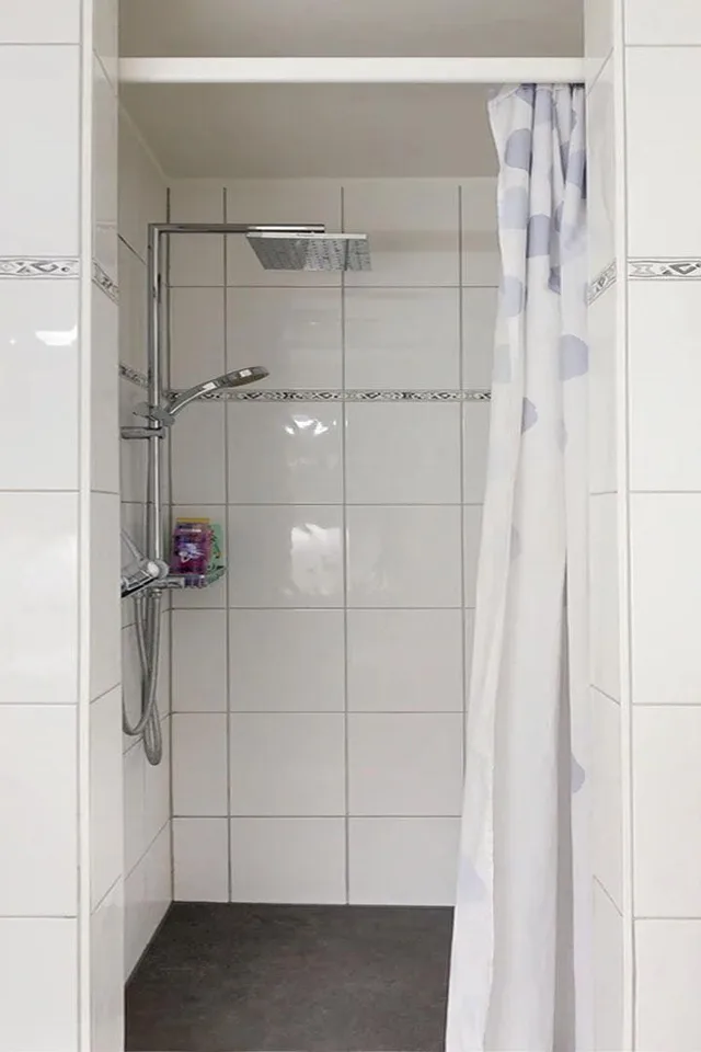 Lichtdurchflutete 4.5-Zimmer-Dachwohnung mit Aussenparkplatz – photo 13 of 23