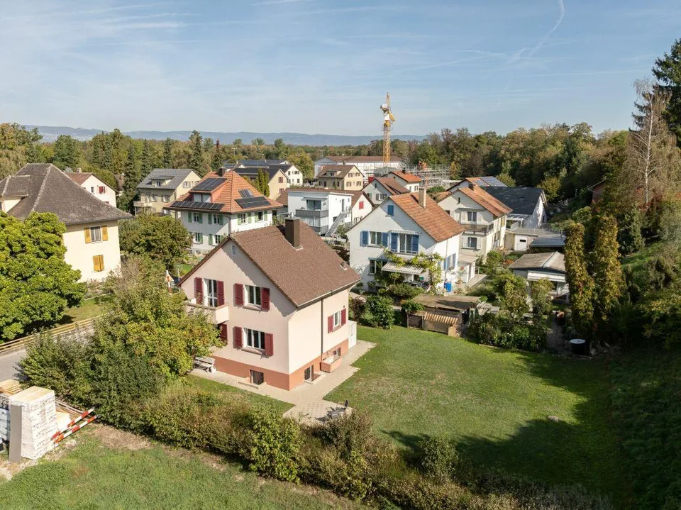 Dein Traumhaus an bester Lage in Aarberg – photo 2 of 14