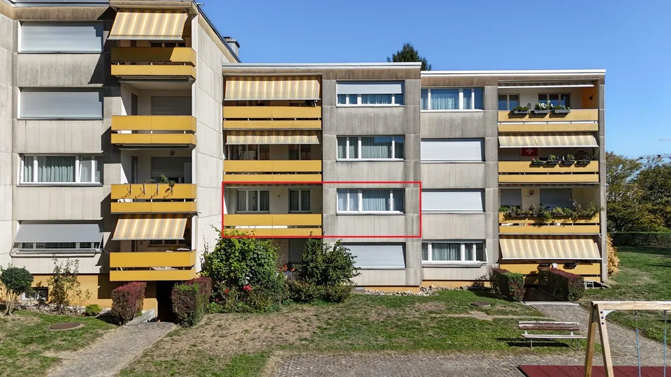 Viel Raum zum Wohlfühlen - helle 4-Zimmerwohnung mit Balkon und Lift – photo 11 sur 12