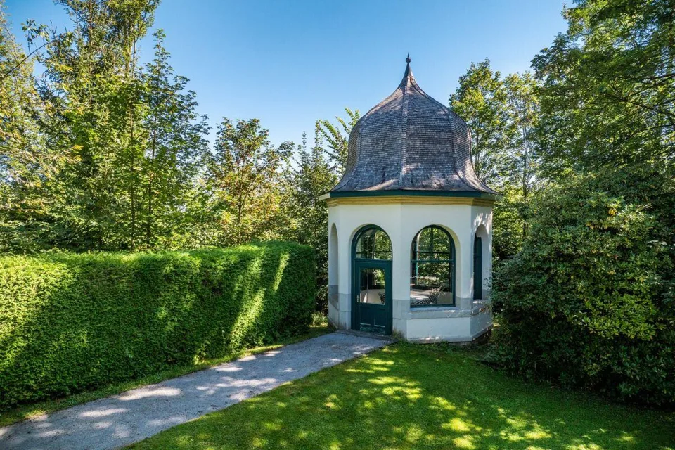 Als Privatresidenz, Kanzlei oder Klinik: Jugendstil-Stadtvilla mit ... – photo 9 sur 20