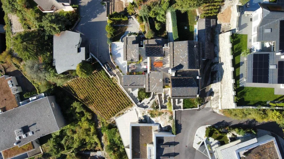 5,5-Zimmer angrenzende Villa + unabhängige Wohnung. Gravelone, Sion – Foto 3 von 9