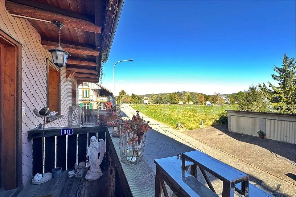 Einfamilienhaus mit Charakter und grosszügigem Raumangebot – foto 8 di 13