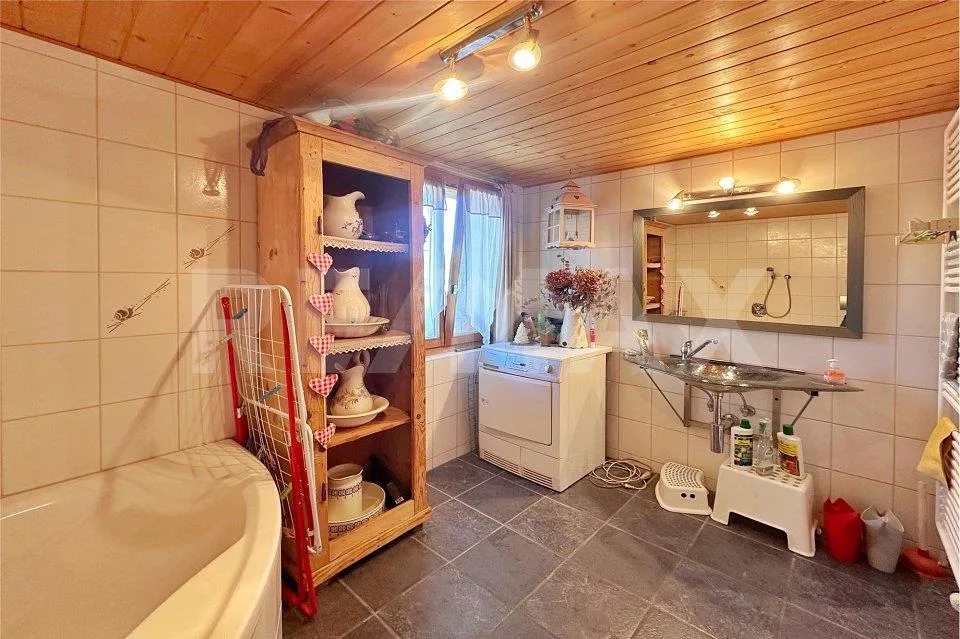 Einfamilienhaus mit Charakter und grosszügigem Raumangebot – foto 5 di 13