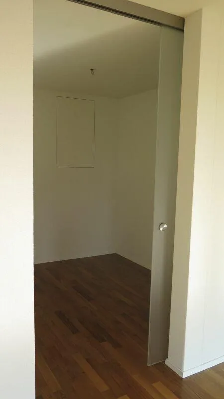 Wunderschöne und grosse 2.5-Zimmerwohnung - Alles nah - In der Stad... – Foto 10 von 13