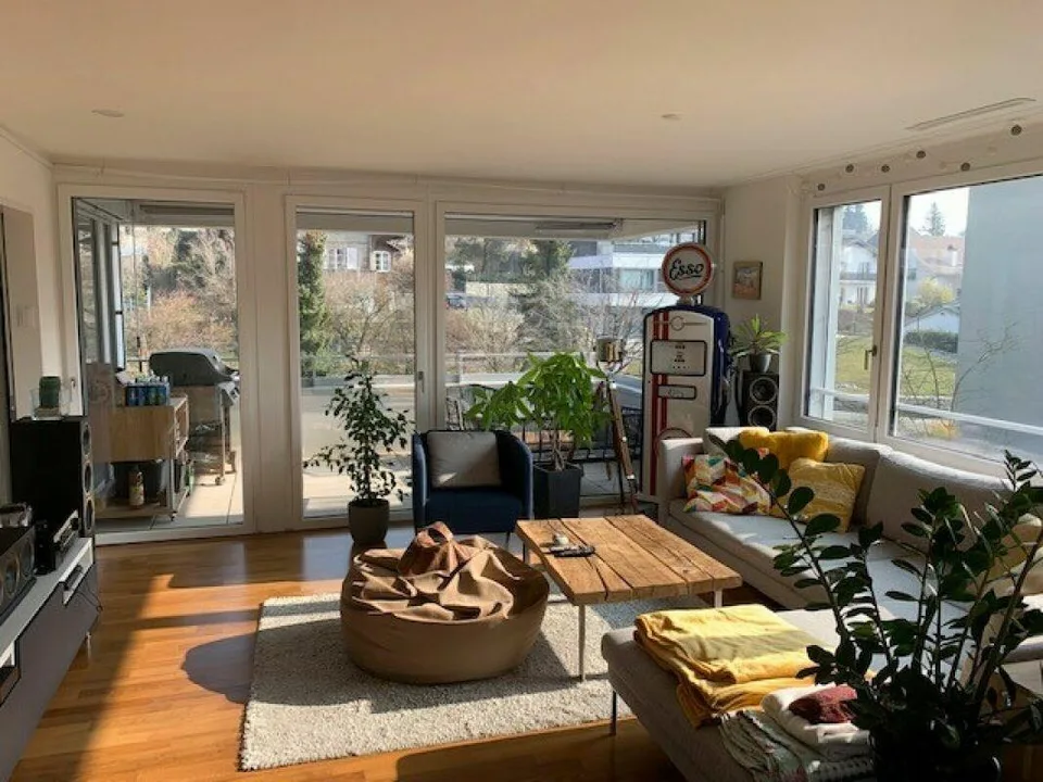 Wunderschöne und grosse 2.5-Zimmerwohnung - Alles nah - In der Stad... – Foto 5 von 13
