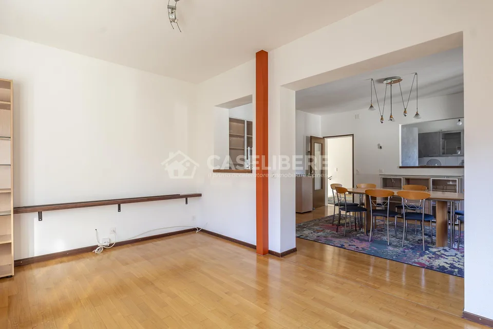 AMPIO E LUMINOSO 4.5 LOCALI A BELLINZONA (GALBISIO) – photo 5 sur 20