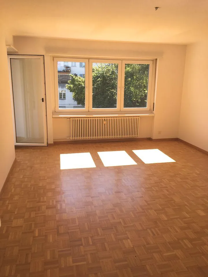 4½-Zimmer Wohnung an ruhiger Lage, Nähe Bodensee und Einkaufszentrum – Foto 3 von 12