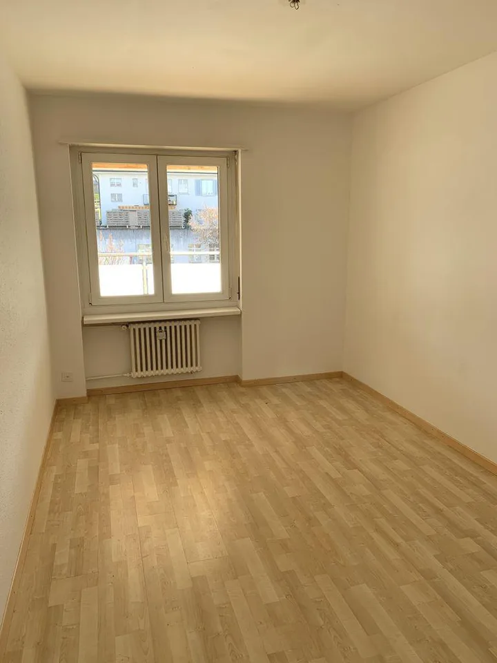4½-Zimmer Wohnung an ruhiger Lage, Nähe Bodensee und Einkaufszentrum – Foto 6 von 12