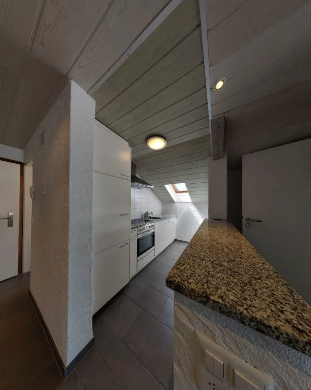 Charmante 2-Zimmer-Dachwohnung mit besonderem Flair – Foto 6 von 10