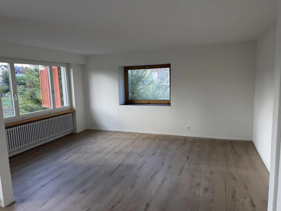 Grosszügige, helle Maisonette-Wohnung – Foto 2 von 13