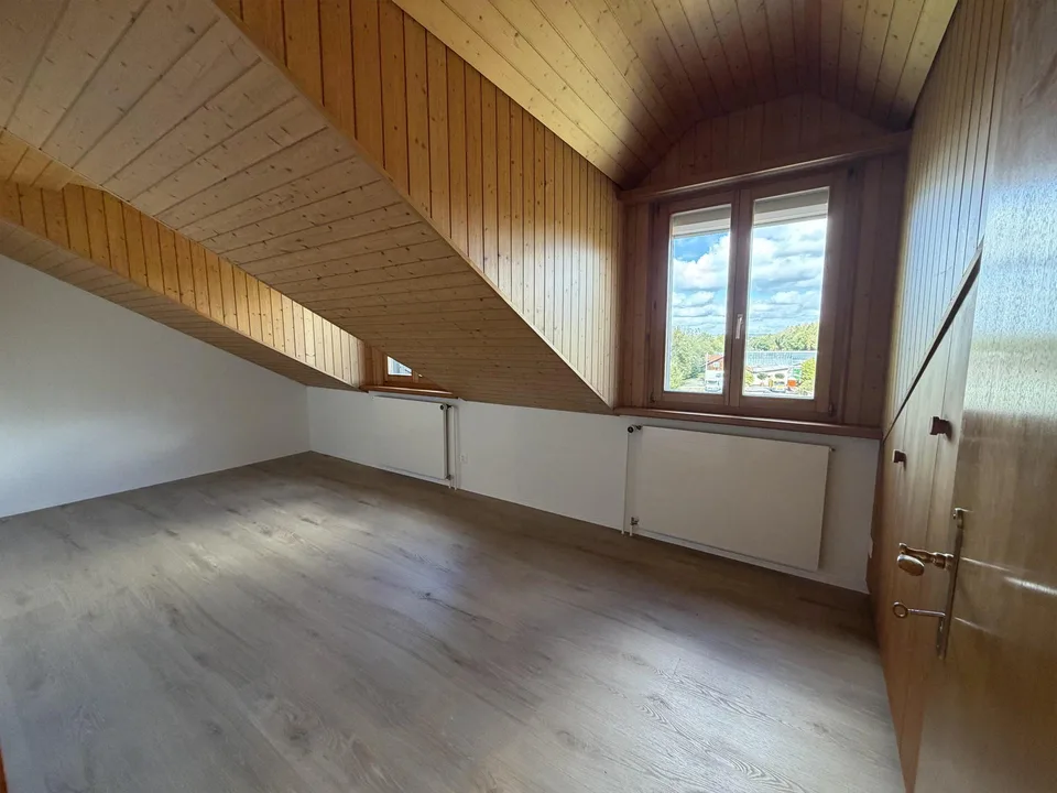 Grosszügige, helle Maisonette-Wohnung – Foto 7 von 13