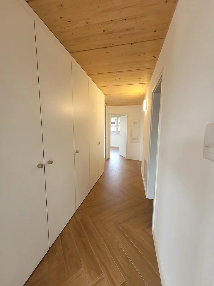 moderne 3 1/2 Zimmer-Wohnung zu vermieten – foto 5 di 11
