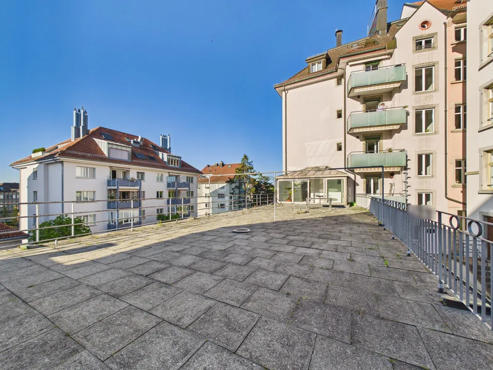 200 m² Terrasse & 18 m² Wintergarten: Wohnen mit aussergewöhnlich v... – foto 17 di 20