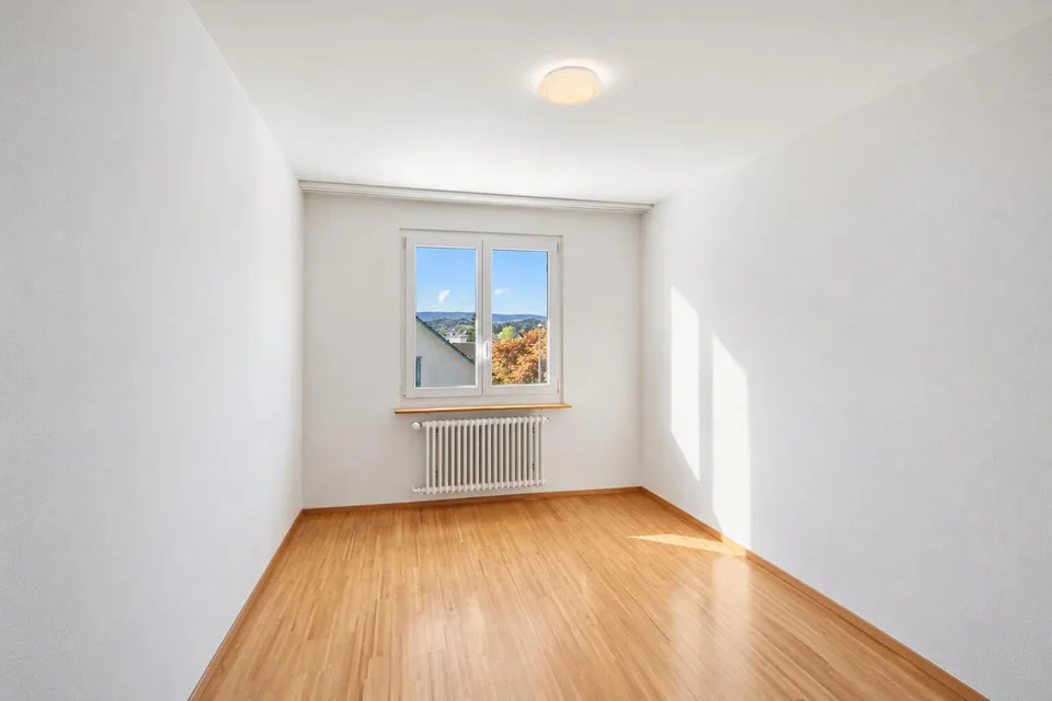 CHARMANTE DOPPELHAUSHÄLFTE MIT SONNENBALKON UND KLEINEM GARTEN – Foto 10 von 27