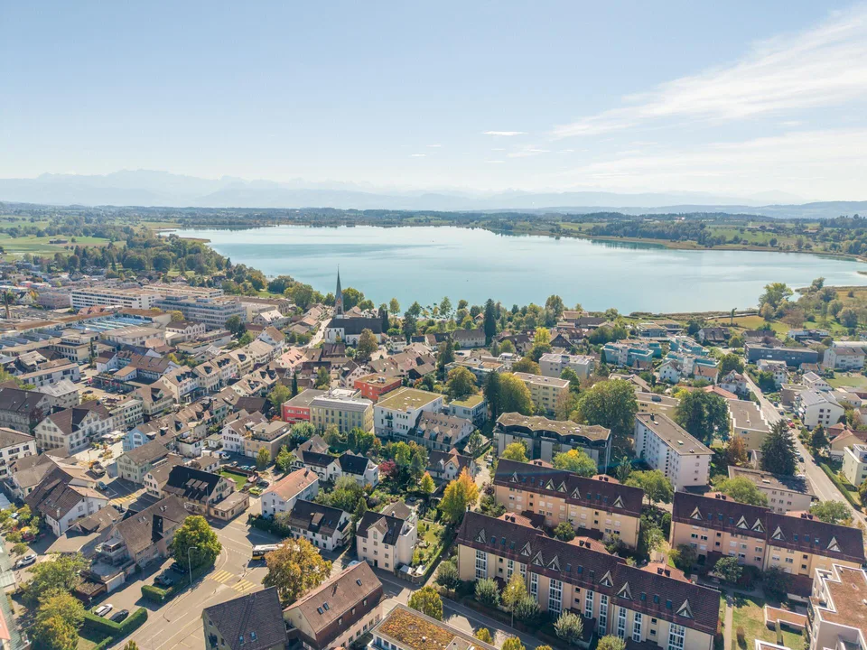 CHARMANTE DOPPELHAUSHÄLFTE MIT SONNENBALKON UND KLEINEM GARTEN – Foto 20 von 27