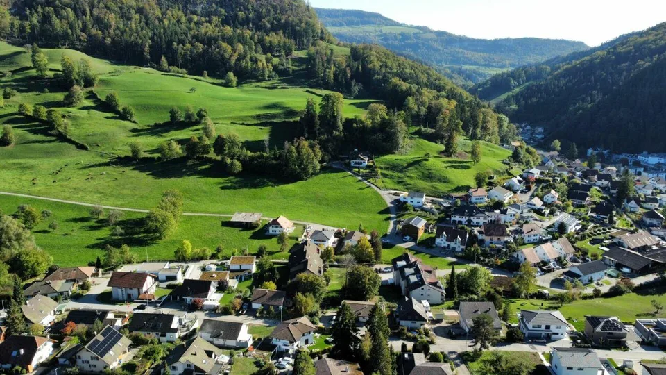 RUHIGE LAGE VOLL VERMIETET TOP RENDITE 4.5% – Foto 4 von 13