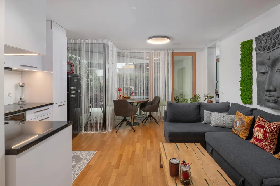Zentrale 2 ½ -Zimmer-Wohnung... – photo 4 sur 12
