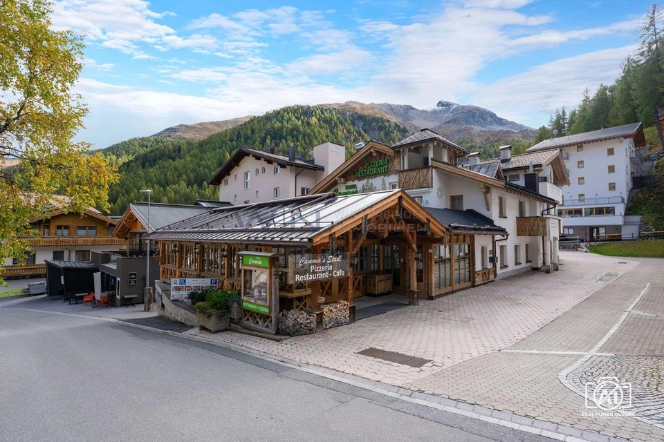 Exklusives Hoteljuwel in erstklassiger Alpenlage – Foto 7 von 13