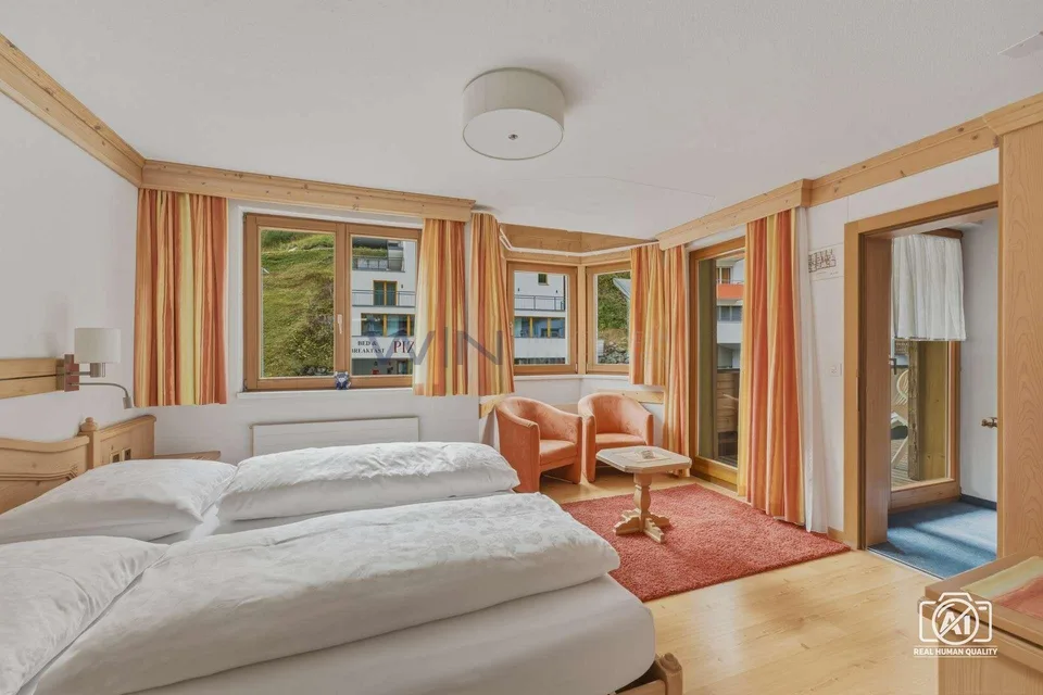 Exklusives Hoteljuwel in erstklassiger Alpenlage – Foto 3 von 13
