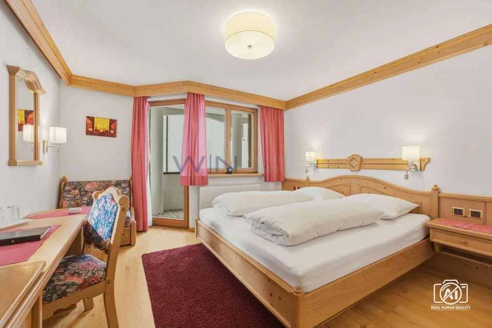 Exklusives Hoteljuwel in erstklassiger Alpenlage – Foto 10 von 13