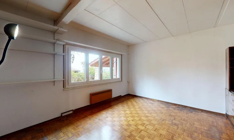 Chéserex : maison à rénover dans un écrin calme et verdoyant – photo 4 sur 11