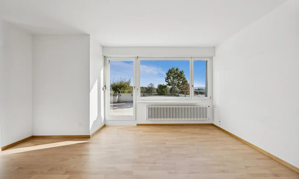 Exklusives 8.5-Zimmer-Einfamilienhaus im Quartier "In der Looren" – photo 9 sur 11