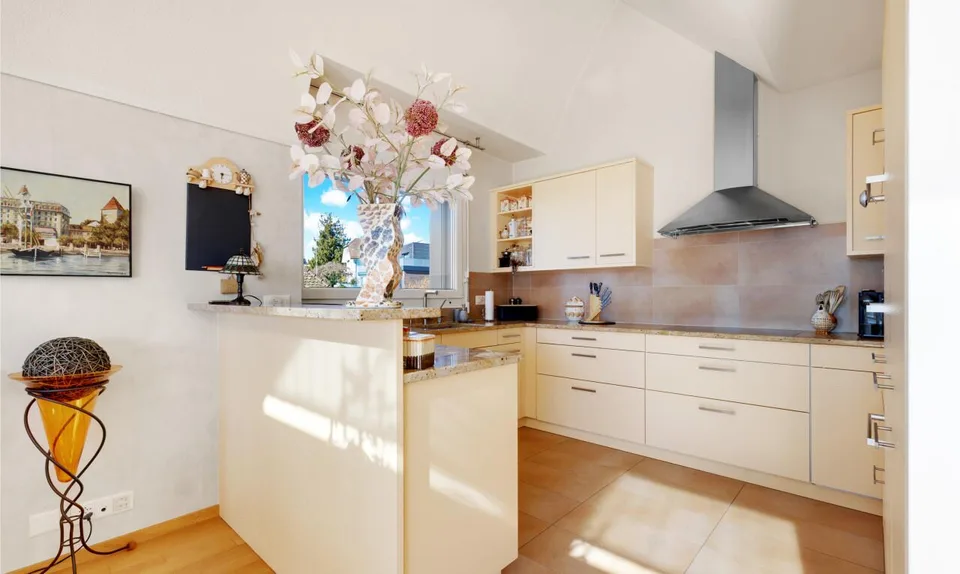 Magnifique duplex spacieux avec vue imprenable – Foto 10 von 13
