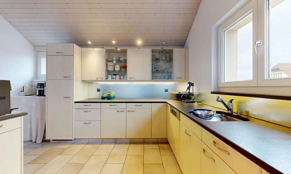 Grosszügiges EFH mit Einliegerwohnung – foto 10 di 11