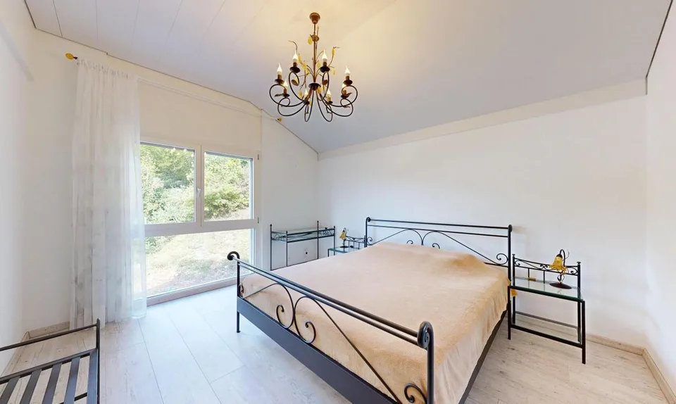 Einzigartige Villa mit Blick auf das Schloss – Foto 8 von 11