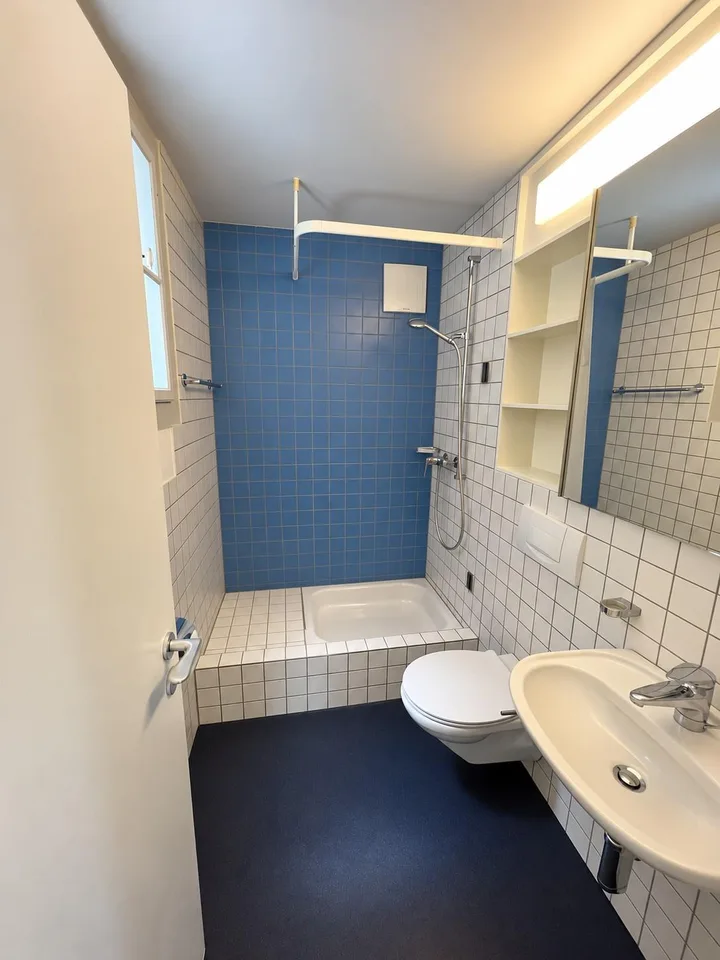 1.5-Zimmer-Galeriewohnung beim Inselspital mieten! – Foto 9 von 9