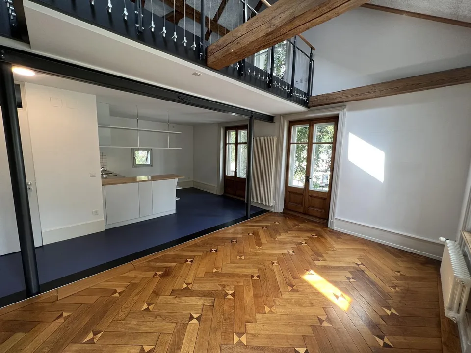 1.5-Zimmer-Galeriewohnung beim Inselspital mieten! – Foto 2 von 9