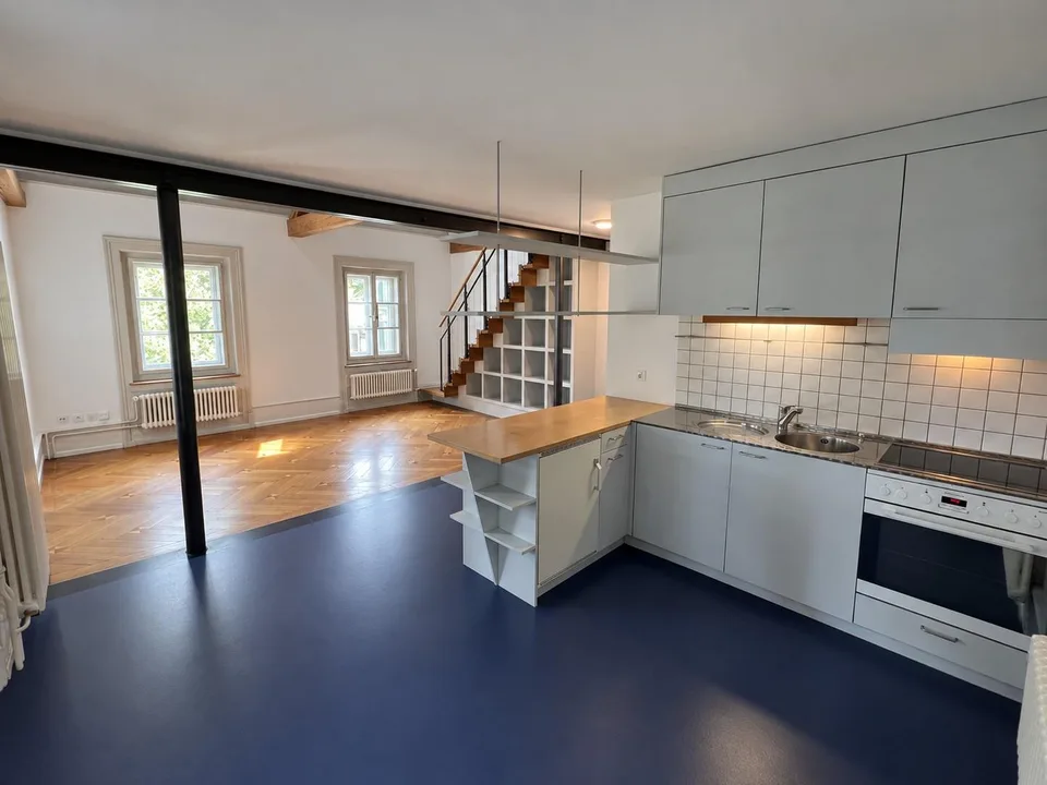 1.5-Zimmer-Galeriewohnung beim Inselspital mieten! – Foto 5 von 9